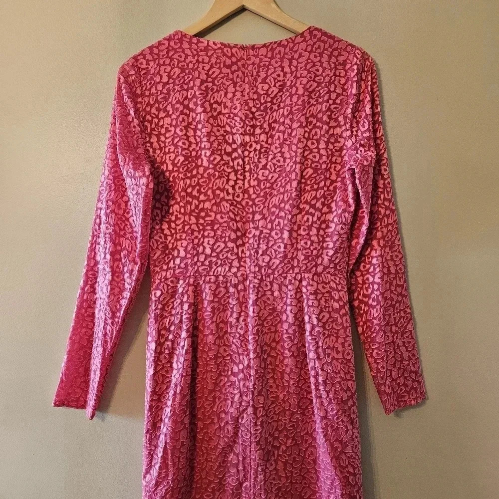 Forest lily Printed Ruched Animal Print Long Sleeve Feminine Mini Dress Pink 6. - Picture 14 of 16